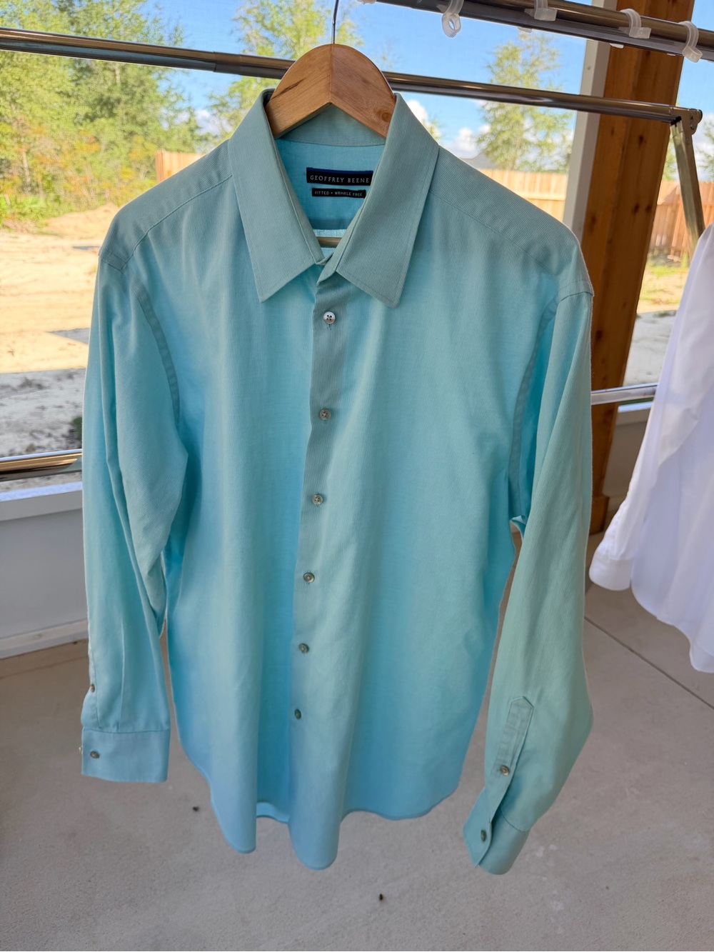 Geoffrey Beene Fitted Wrinkle free Long Sleeve Dress Shirt Turquoise Aqua Teal